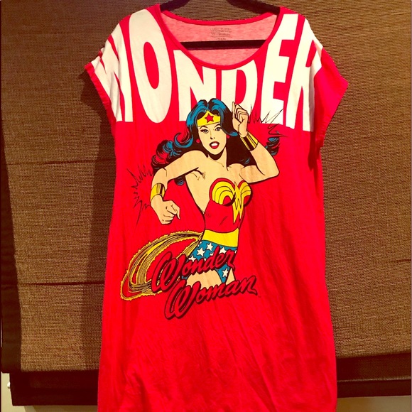 Intimates \u0026 Sleepwear | Wonder Woman 